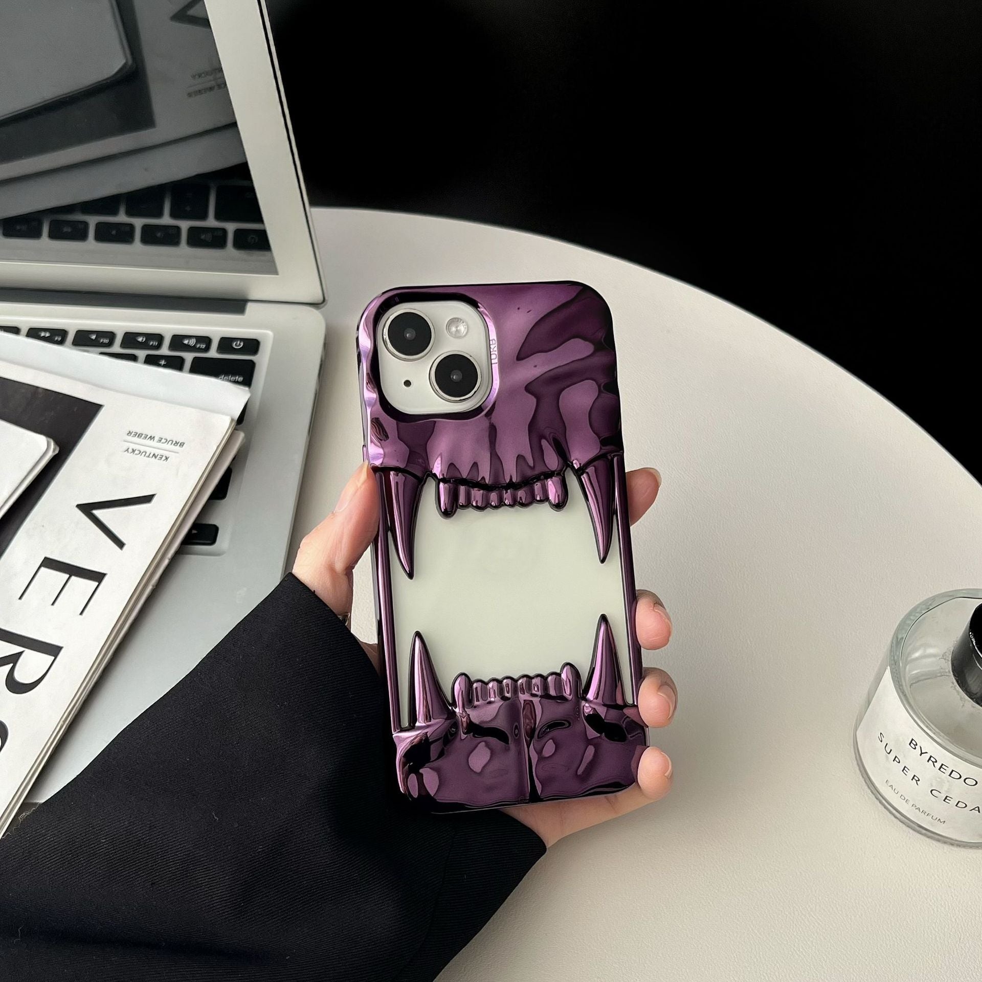 Tiger Tooth Purple Case