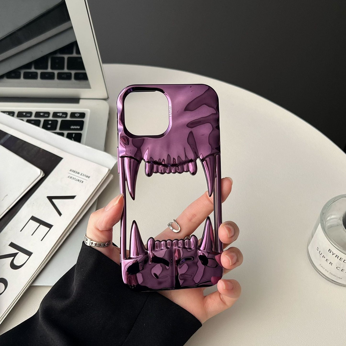 Tiger Tooth Purple Case